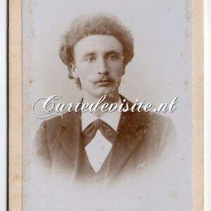 AMSTERDAM - VERMEULEN / 008 / jonge heer met snor