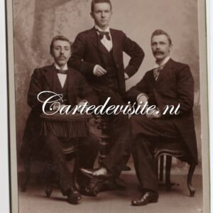 NH/AMSTERDAM/KUIJER/010/DRIE JONGE HEREN- MOOIE CABINETFOTO